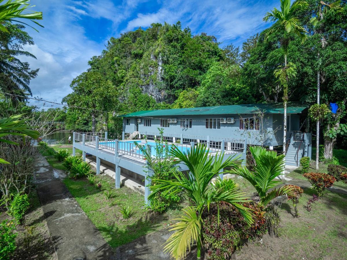 Benarat Lodge Мулу Экстерьер фото